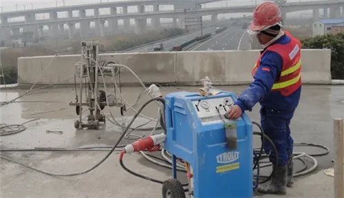 水刀切割混凝土能切割多厚