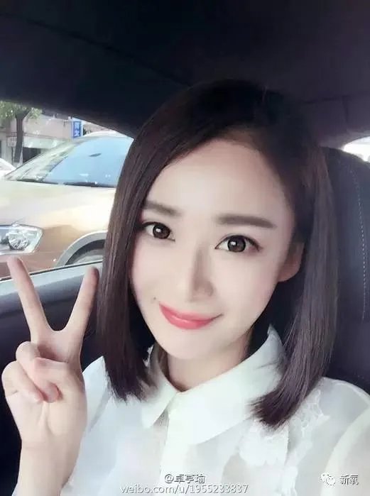 替身神似杨幂、放话称“是她整得像我”,你怎么看?