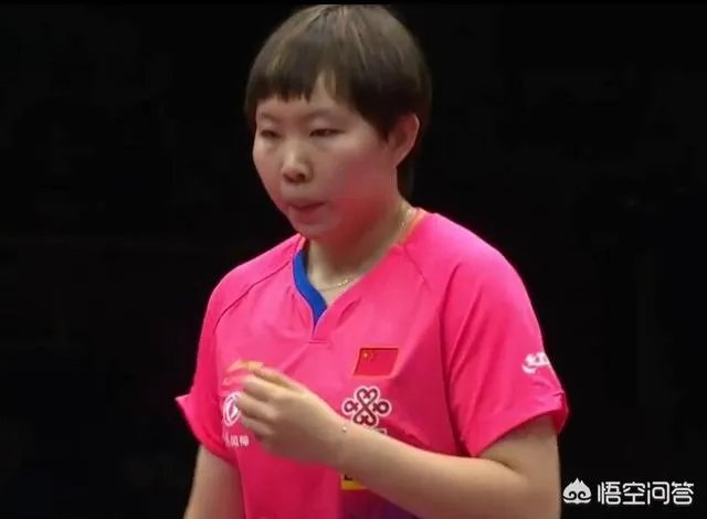 女乒1/4决赛,朱雨玲VS索尔佳,第二局朱雨玲势不可挡轰对手11-1。你怎么看?