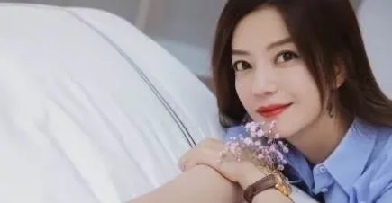 娱记曝赵薇夫妇口头协议:互不干涉感情,孩子归黄有龙所有,你怎么看?