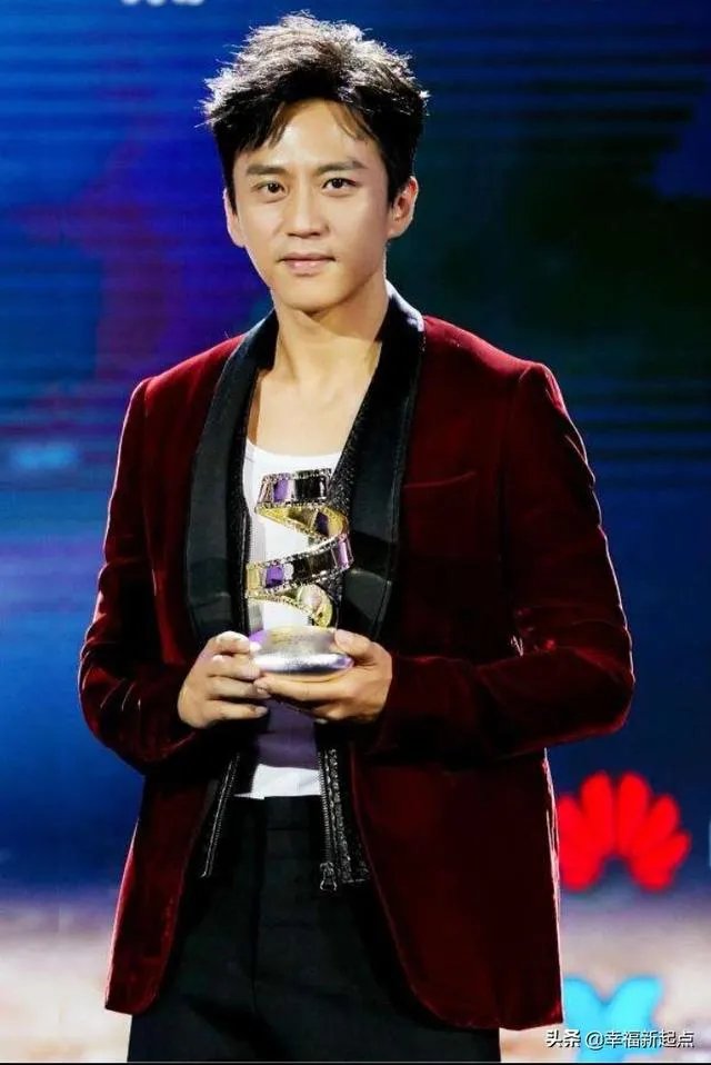 如果以李文亮英雄为原型拍一部电影,你觉得哪几个人比较合适?