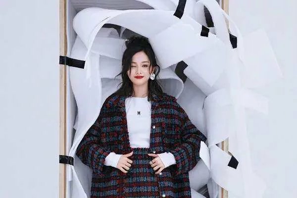 孟美岐和吴宣仪谁会走得更远?