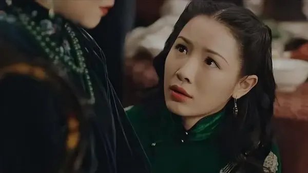 《传家》同样是出身高贵的豪门千金,为何易钟秀活得最清醒?