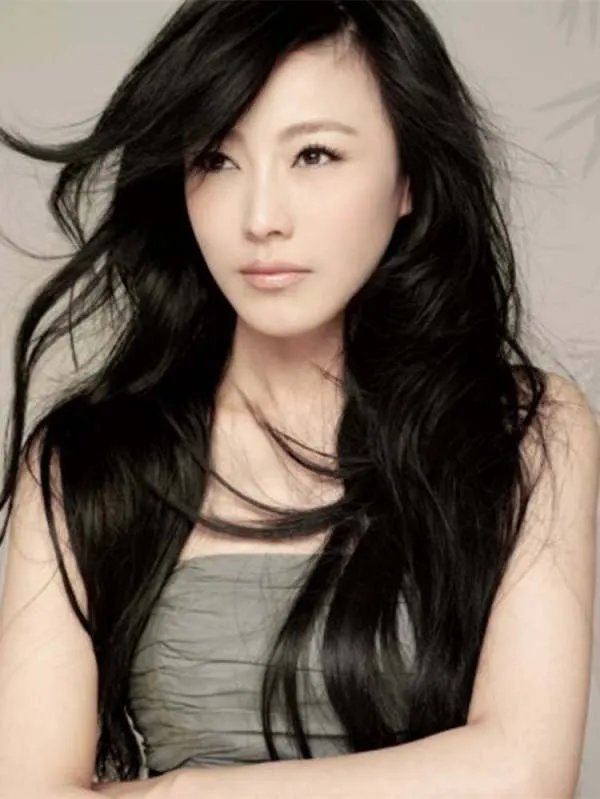 徐千雅何沐阳差几岁