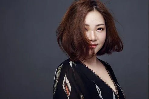 陈瑞的歌传唱度很高,为什么在电视上几乎看不见她?