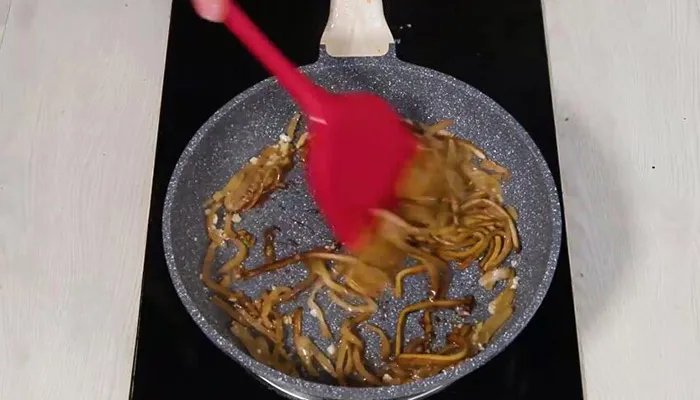 青椒炒香干怎么炒 炒香干的家常做法