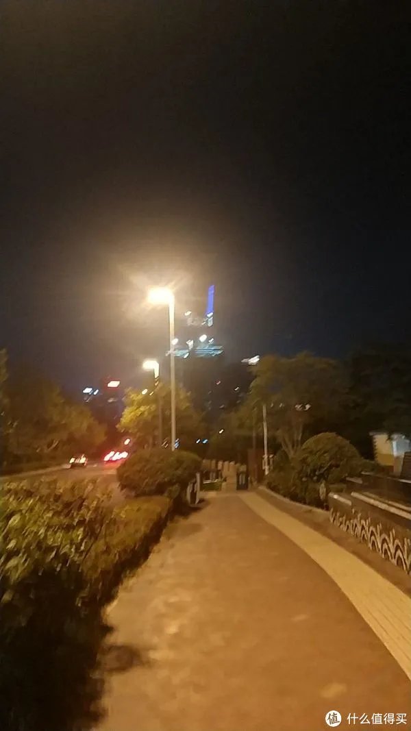 美津浓预言7，蜜糖/砒霜的代表作，跑鞋评测及大体重跑步的心得谏言