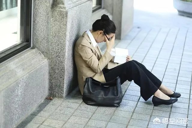 如何看待宁波女子深夜没回复公司微信,被开除的事件?