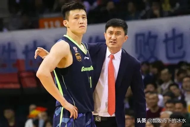 如果周鹏四月中旬可以复出,杜锋带领的国家队可以打进奥运会吗?