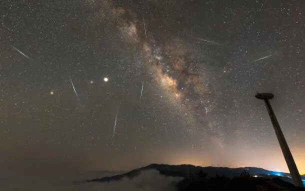 2021年流星雨时间表 今晚有流星雨吗2021