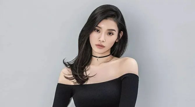 医生目测已怀孕30周,小腹孕相很明显,奚梦瑶又怀孕了吗?