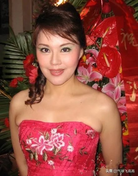 春晚第一位女相声演员你知道是谁吗?是哪位相声演员的徒弟?代表作有哪些?