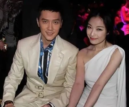 冯绍峰和倪妮在一起三年，他们分手的原因是什么？