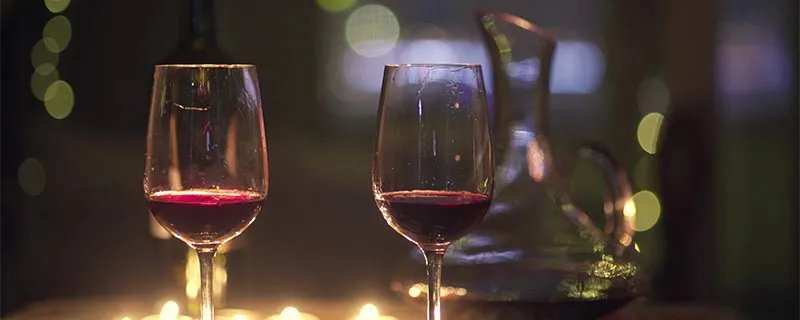 红酒醒酒器的作用 红酒醒酒器的作用是什么