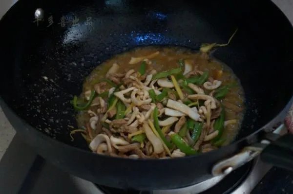炒鱿鱼的家常做法是什么?