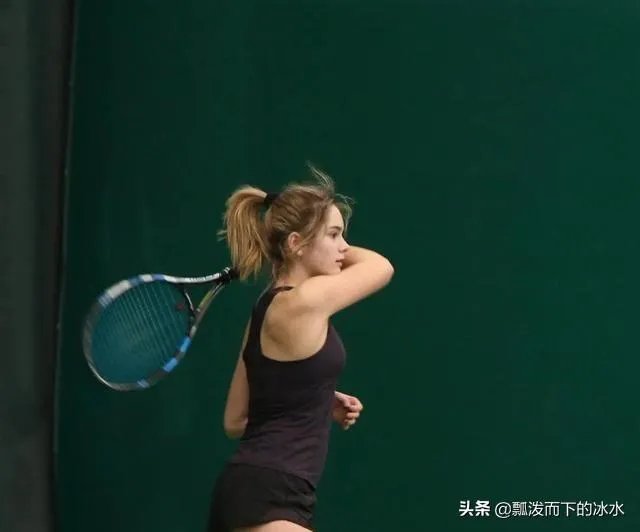 15岁的网球少女麦基瑞恩为何会迅速在美国蹿红呢?
