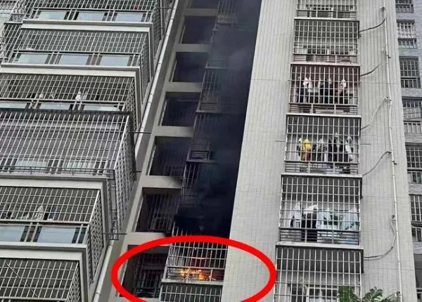 福州闽侯一居民家中突发大火，是否有造成人员伤亡？