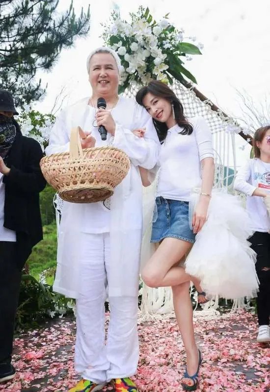 张庭和林瑞阳当初是怎么走在一起的?这么多年过得怎么样?