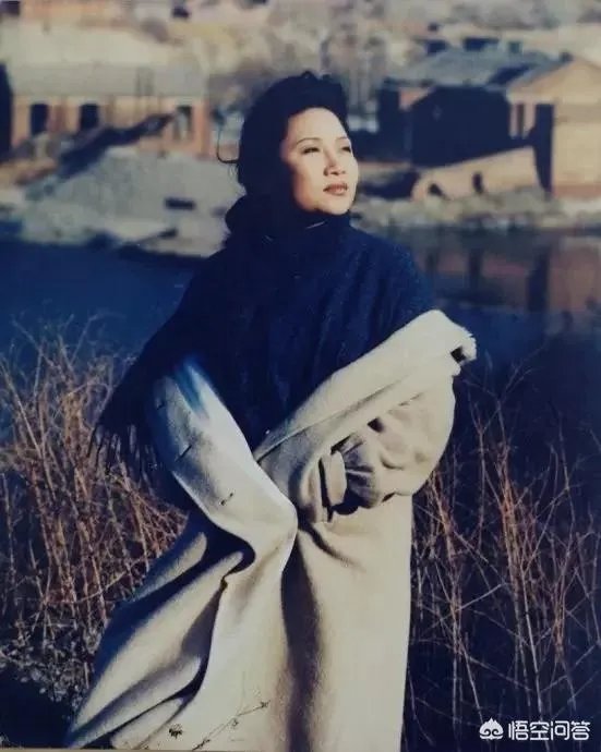 歌手李娜的近况如何?