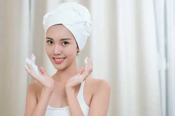 什么眼霜去黑眼圈好?