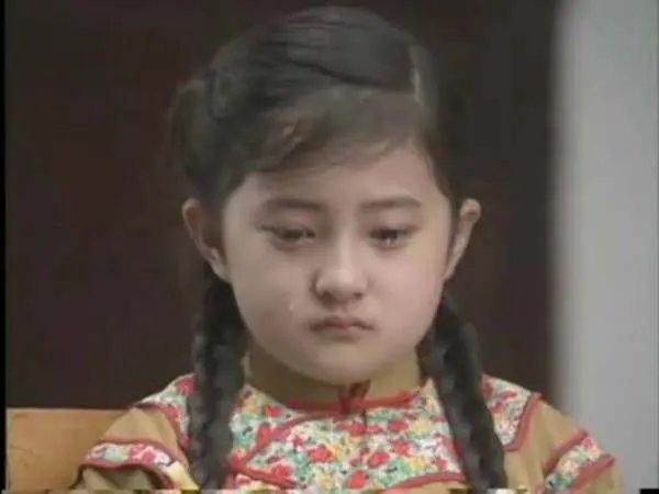 童星小金铭小时候特出名,现在属于“伤仲永”吗?
