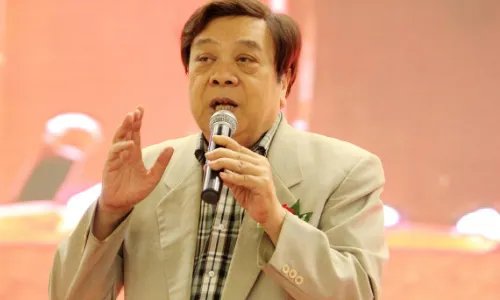 刚去世的明星