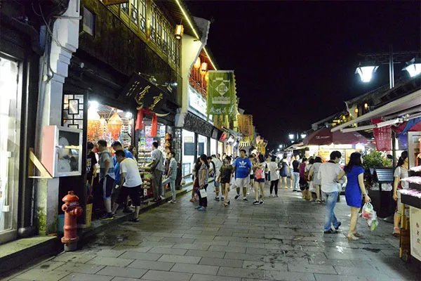 杭州十大美食街排行榜,杭州最出名的小吃街都在哪