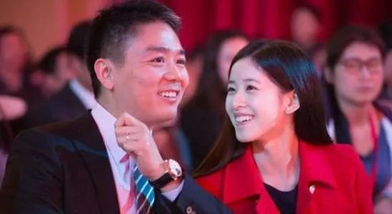 奶茶妹妹和刘强东离婚了吗?