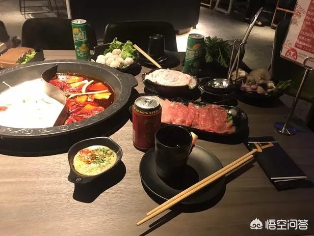 有哪些好吃的明星餐厅可以推荐?