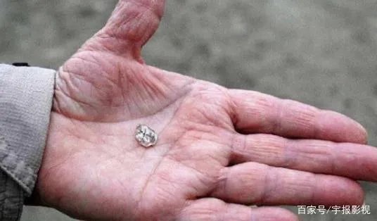 让人疯狂的钻石公园,挖到钻石能带走,对此你怎么看?