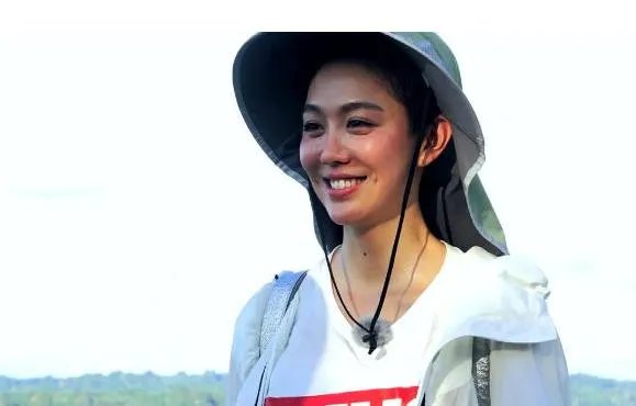 你知道李小璐的闺蜜团中还有个姜妍吗?