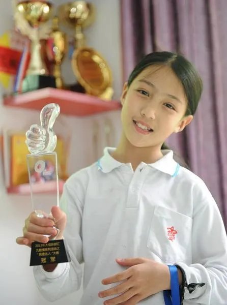 12岁女孩赢得全国街舞冠军,从小靠比赛奖金帮补家计,打动你的有哪些?