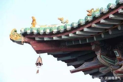哪一个寺庙没有钉子,仅一根柱子过了千年呢?
