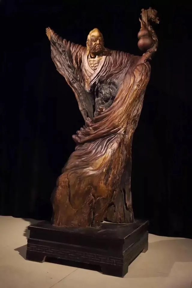 根雕的艺术价值在哪里?大型的根雕作品有哪些?