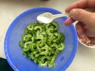 苦瓜炒肉