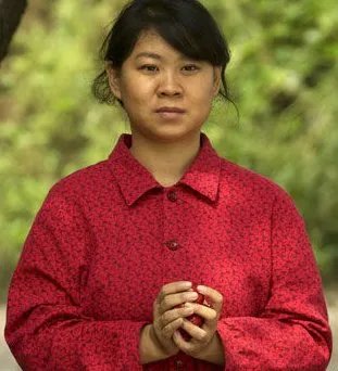 男人四十要出嫁中的女主角春燕谁扮演的?