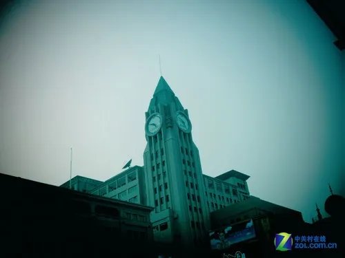 LOMO都市实战:当阴郁+冷色调