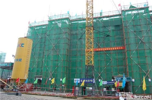 【建材机械】物料提升机安装规范 物料提升机型号