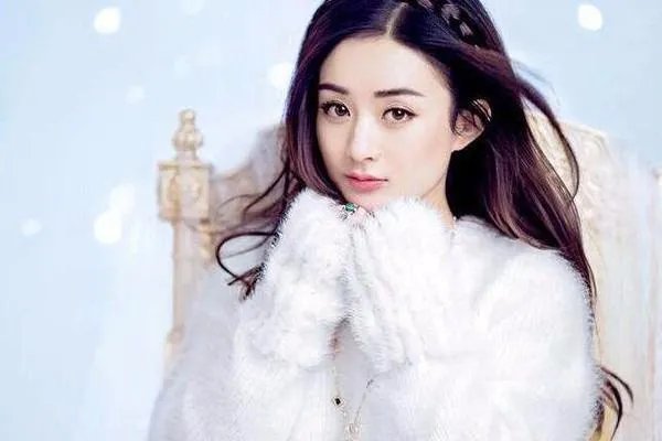 赵丽颖为什么感觉最近突然变得成熟了?