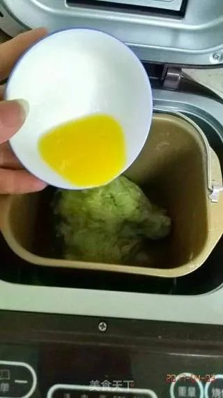 青蛙挤挤面包(抹茶豆沙包)