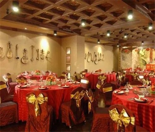 结婚摆酒流程分几步 异地男女怎么摆酒席