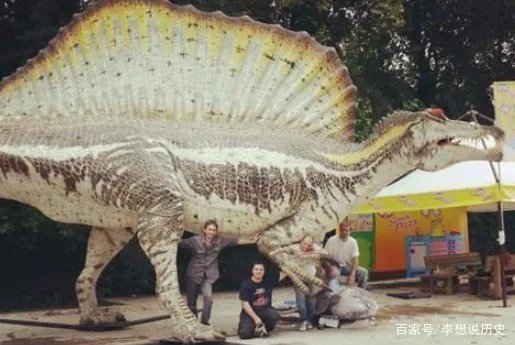 棘背龙比霸王龙还要大,为什么仅仅以捕鱼为生?