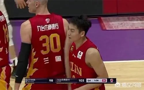 有人说出走辽宁男篮的柴长易发挥这么好,为什么辽宁男篮还要放走他?他还有可能重返辽宁队吗?