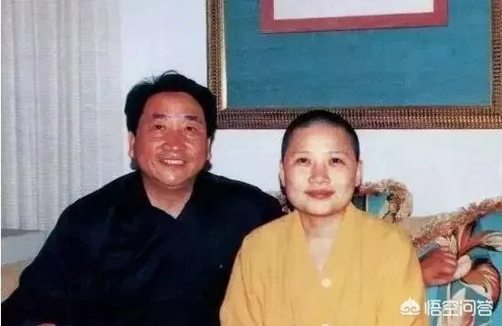 歌手李娜的近况如何?