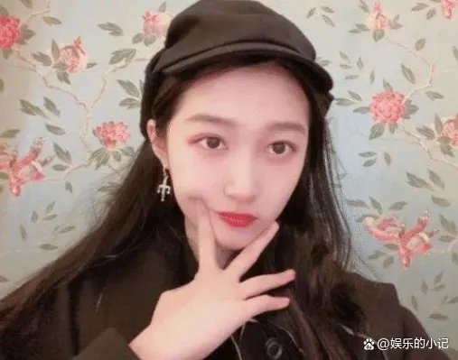 关晓彤被爆料,工作室紧急回应:严重离谱,她做了什么?