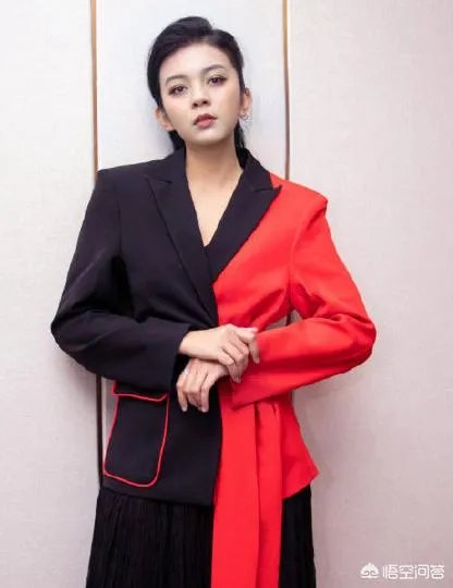 肖战谈莉娜到底有何恩怨?