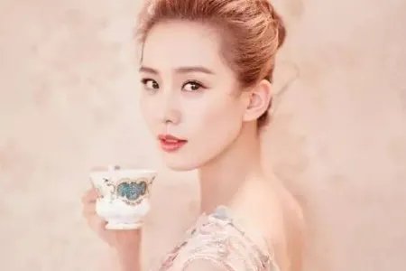 刘诗诗生图太美了，她是如何保养的？