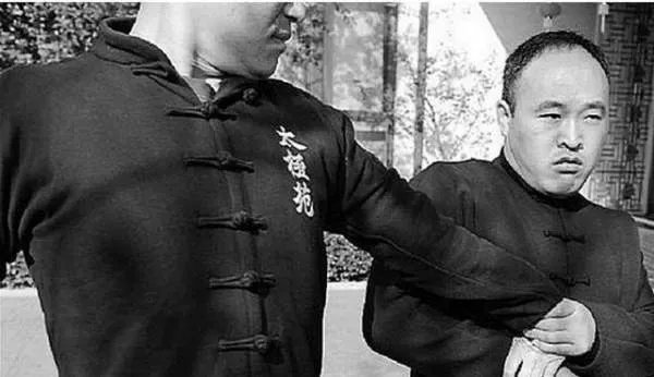 2019年马云退休后,他指定的保镖李天金失去百万年薪,后来怎么样?
