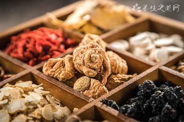 仓鼠吃自己的屎是怎么回事
