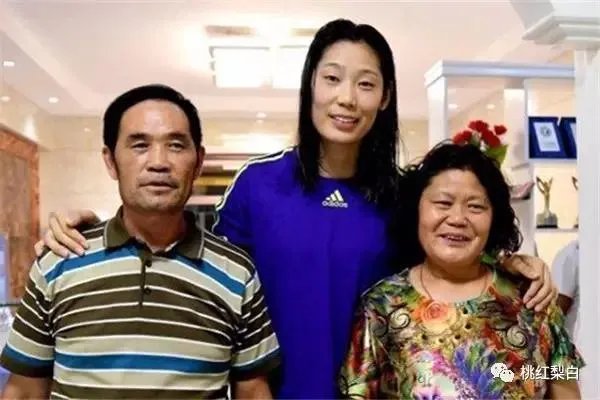 如何评价朱婷?